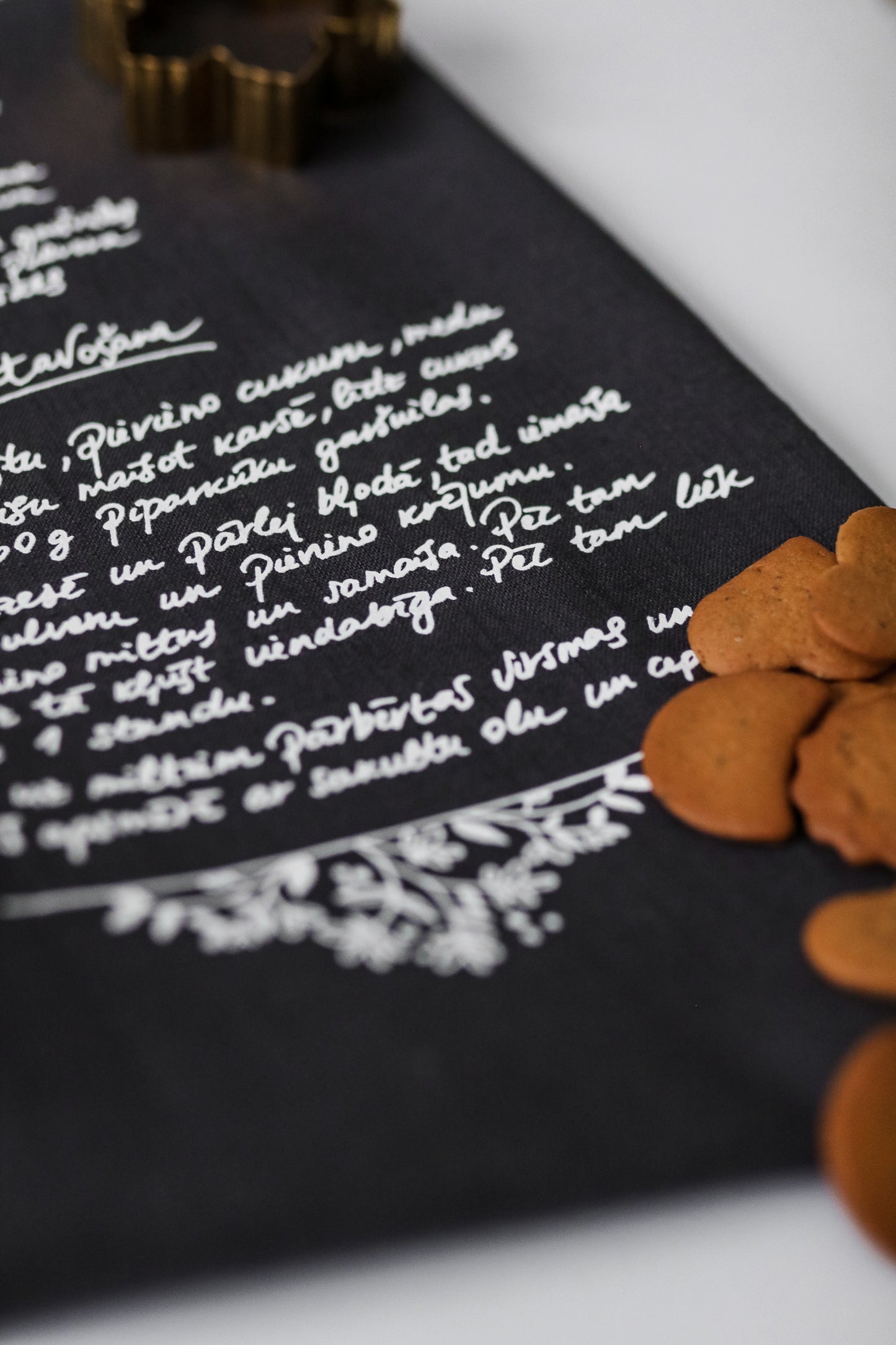 Lina dvielītis ar medus piparkūku recepti, pelēks