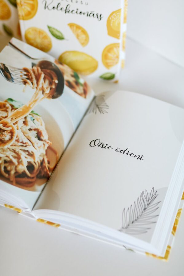 Grāmata Recepšu kolekcionārs, citronu dizains